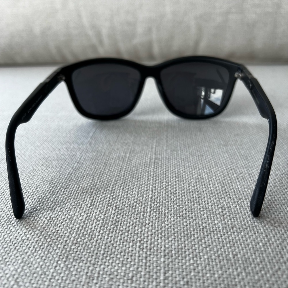 Alexander Wang x Linda Farrow Zipper-Trimmed Wayfarer Sunglasses - Picture 12 of 16